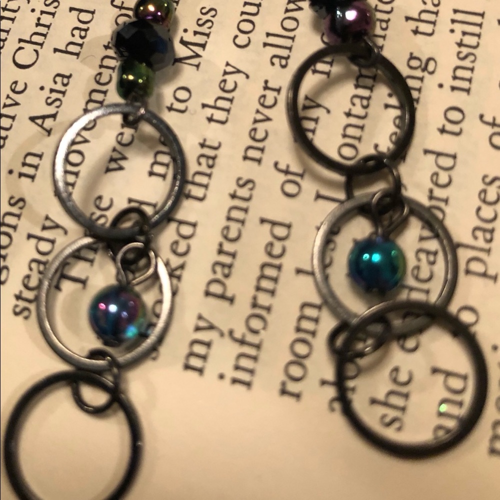 HANDMADE EAR RINGS - Picture 2 of 2
